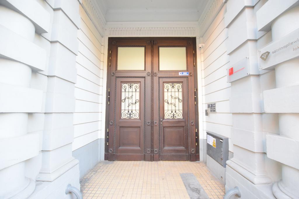 Elegant Apartment Copernicus Warszawa Eksteriør billede