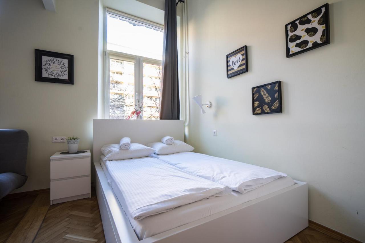 Elegant Apartment Copernicus Warszawa Eksteriør billede